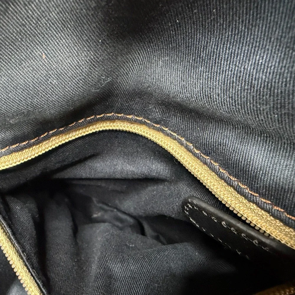 Fossil Mens Black Leather Sling Bag Crossbody Backpack Zipper Pockets Read